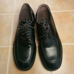 KENNETH Cole New York Lace up Shoes